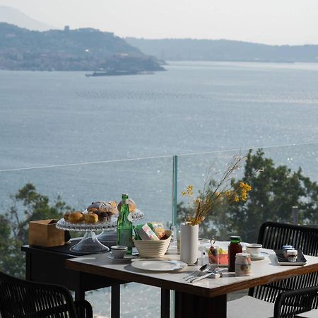 Dimora Dei Lari Hotel Bacoli Bagian luar foto