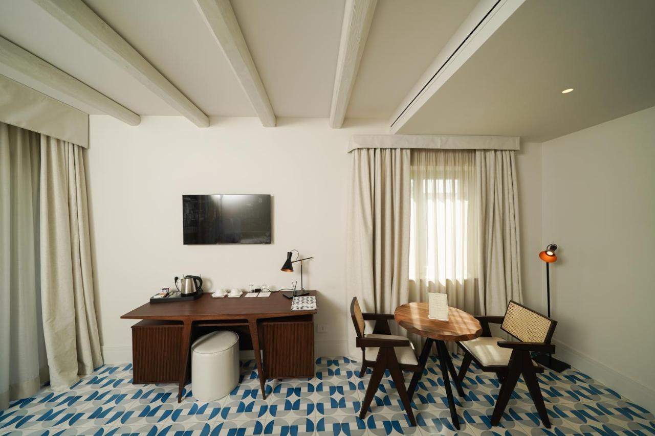 Dimora Dei Lari Hotel Bacoli Bagian luar foto