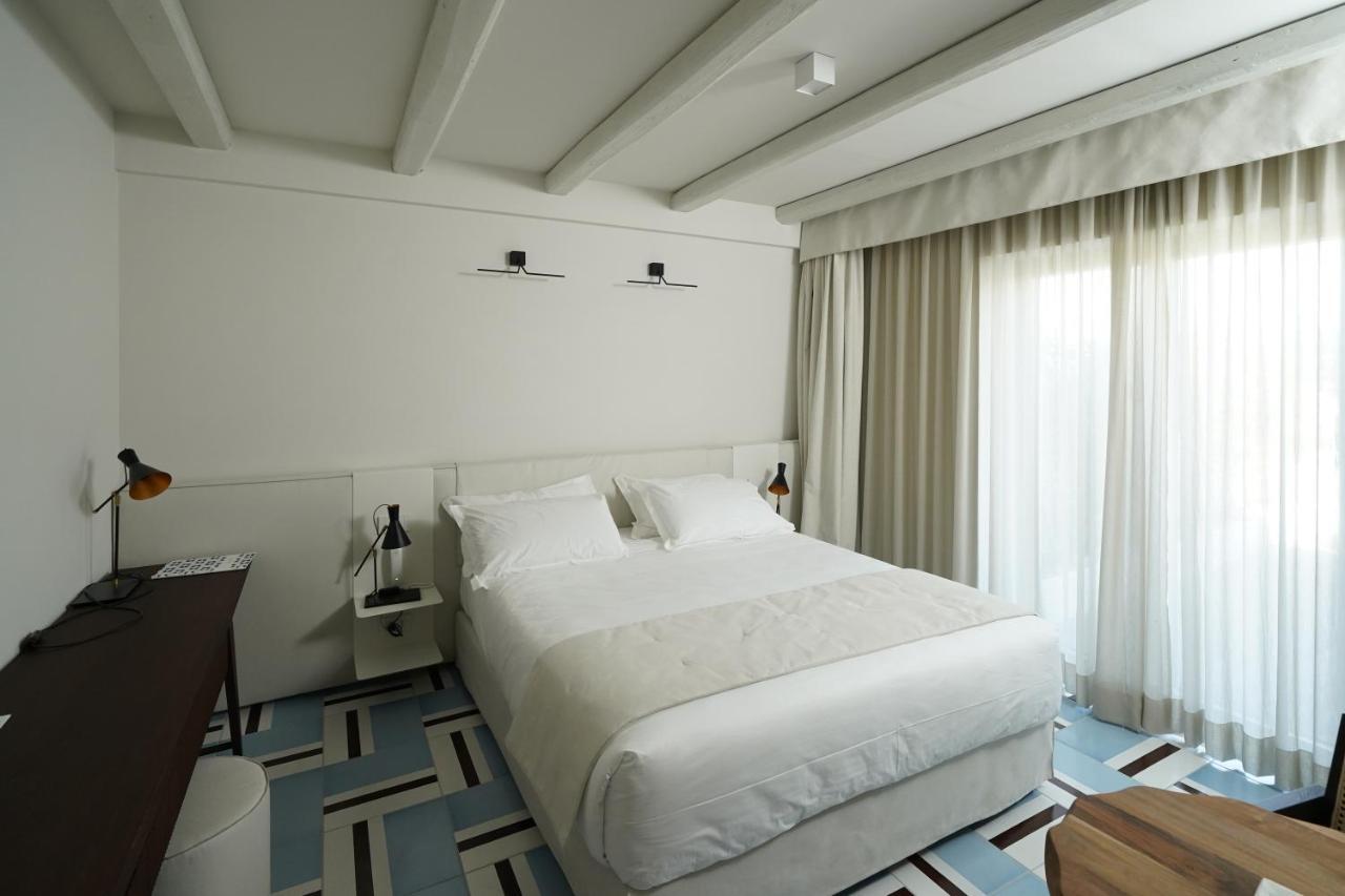 Dimora Dei Lari Hotel Bacoli Bagian luar foto