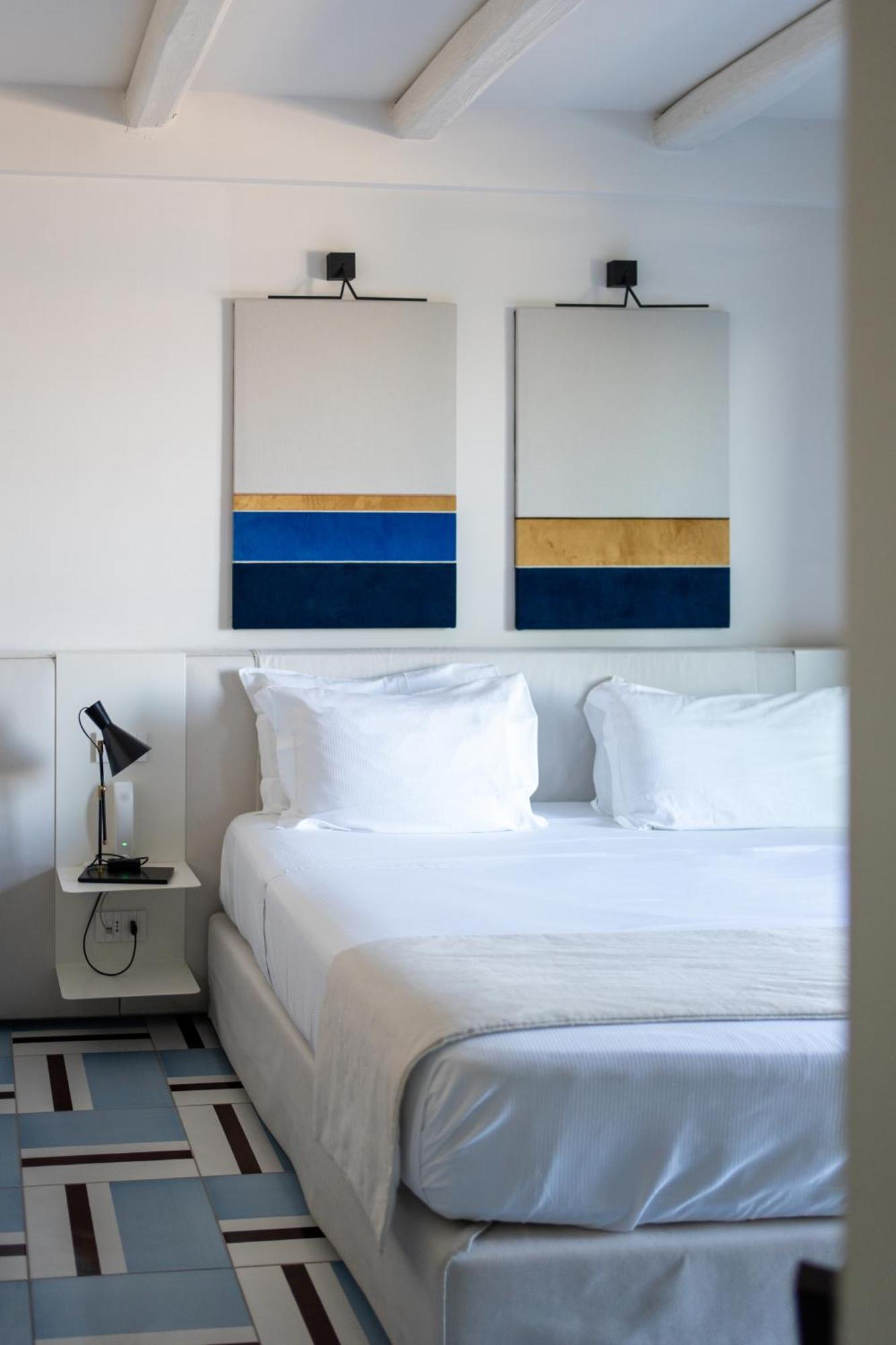 Dimora Dei Lari Hotel Bacoli Bagian luar foto
