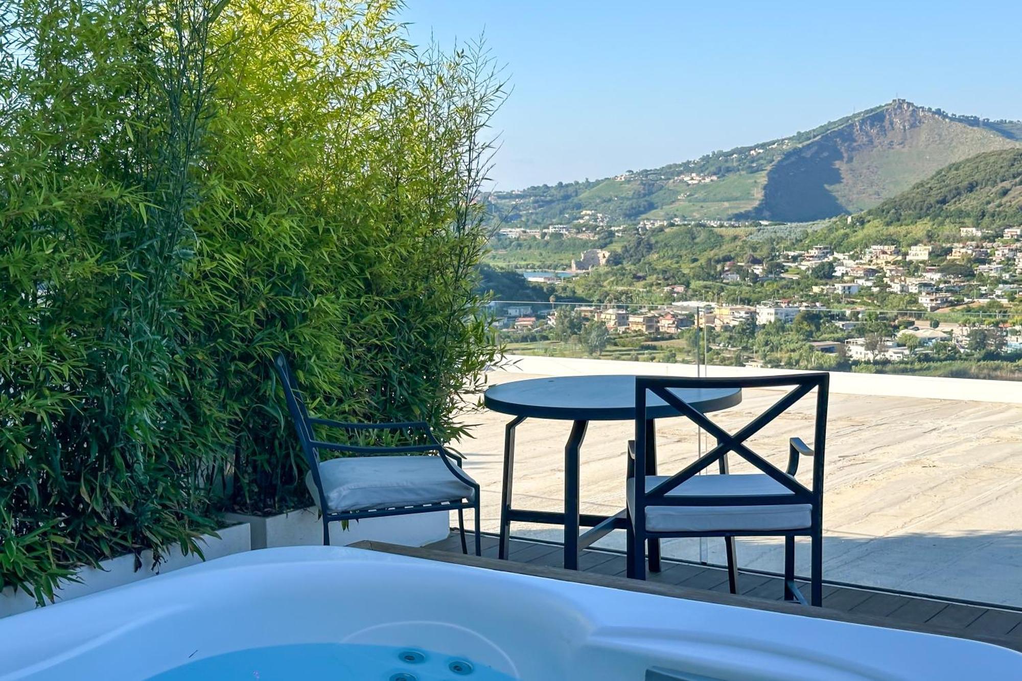 Dimora Dei Lari Hotel Bacoli Bagian luar foto